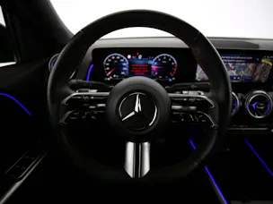 MERCEDES-BENZ GLB 250 AMG Line 4matic
