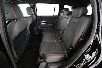 https://vehicle.imgix.net/4392840/5f416889-3bf8-4ec4-8cfd-0d272d649b04.jpg