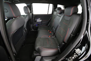 Fahrzeugbild MERCEDES-BENZ GLB 250 AMG Line 4matic