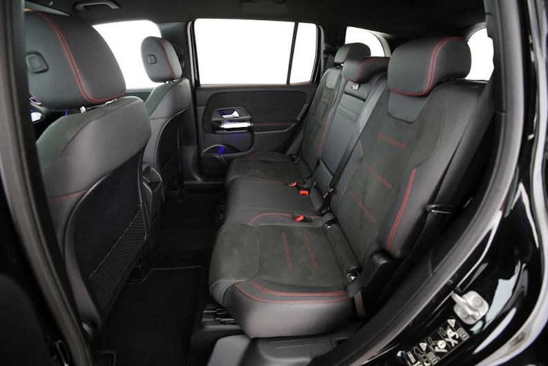 Fahrzeugbild MERCEDES-BENZ GLB 250