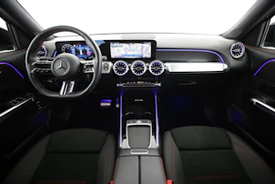 Fahrzeugbild MERCEDES-BENZ GLB 250 AMG Line 4matic