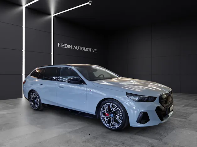 BMW i5 M60 xDrive Touring
