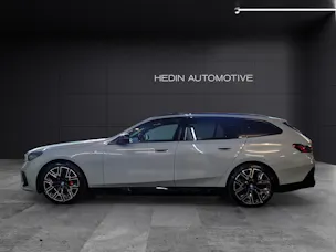 BMW i5 M60 xDrive Touring