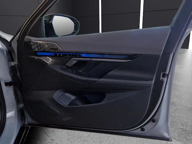 BMW i5 M60 xDrive Touring