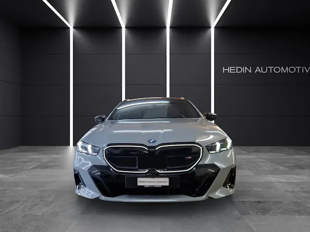 BMW i5 M60 xDrive Touring