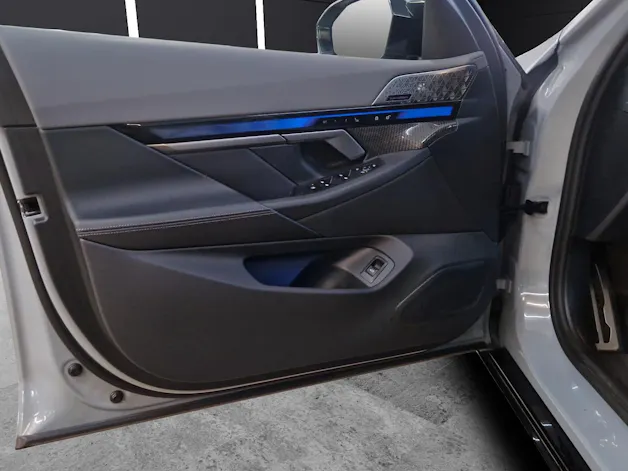 BMW i5 M60 xDrive Touring