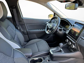 https://vehicle.imgix.net/4392877/4c069509-b8a9-4dc8-a02e-5e06a2ea661e.jpg