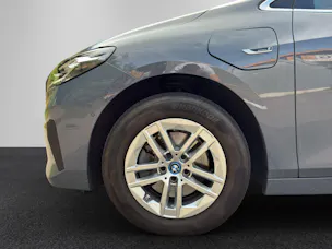 BMW 225e xDrive Active Tourer