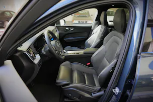 VOLVO XC60 2.0 T6 TE Plus Dark eAWD