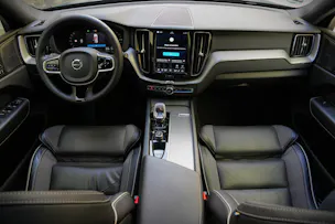 VOLVO XC60 2.0 T6 TE Plus Dark eAWD
