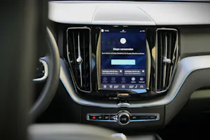 VOLVO XC60 2.0 T6 TE Plus Dark eAWD