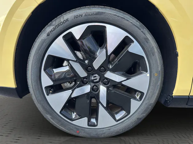 Leapmotor B05 EV