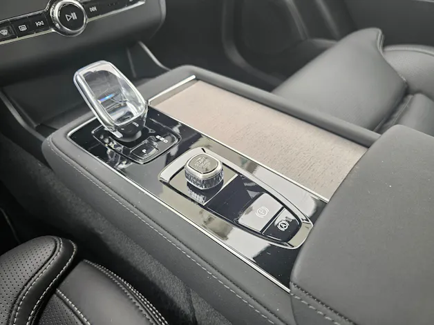 VOLVO XC90 2.0 T8 TE Ultra Bright eAWD