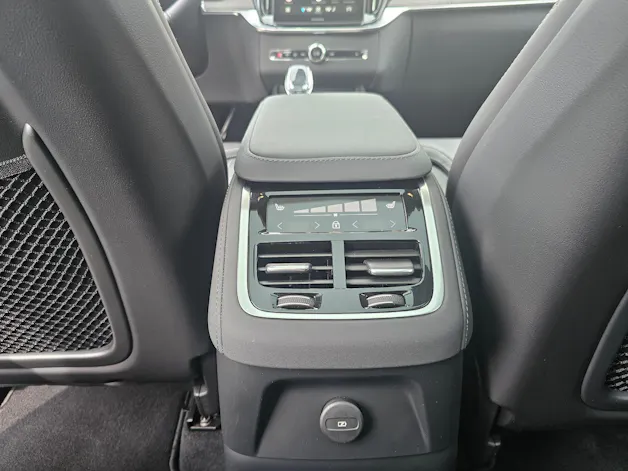 VOLVO XC90 2.0 T8 TE Ultra Bright eAWD