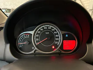Mazda 2 1.3i 16V Exclusive