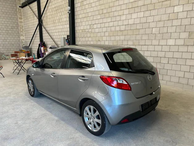 Mazda 2 1.3i 16V Exclusive