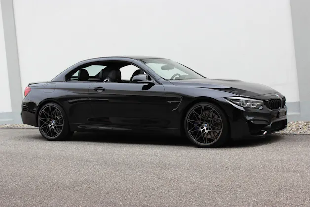 BMW M4 Cabriolet Drivelogic *M COMPETITION PAKET*