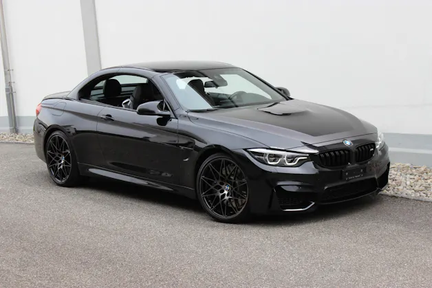 BMW M4 Cabriolet Drivelogic *M COMPETITION PAKET*