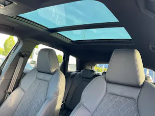 Audi Q4 e-tron SUV quattro performance
