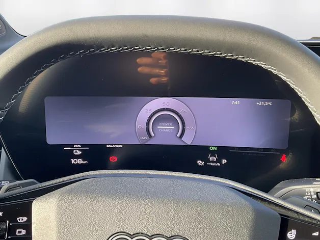 Audi Q4 e-tron SUV quattro performance