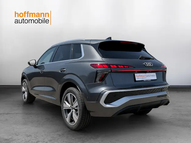 Audi Q3 SUV e-hybrid 200 kW S tronig