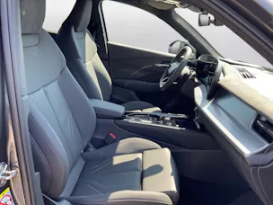 Audi Q3 SUV e-hybrid 200 kW S tronig