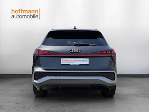Audi Q3 SUV e-hybrid 200 kW S tronig