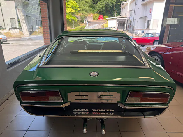 Alfa Romeo MONTREAL