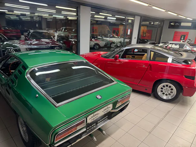 Alfa Romeo MONTREAL