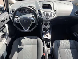 Ford Fiesta 1.4 16V Trend Automatic