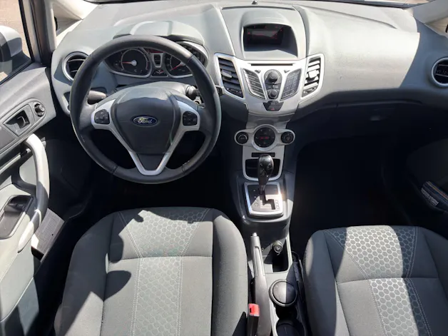 Ford Fiesta 1.4 16V Trend Automatic