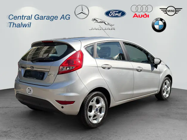 Ford Fiesta 1.4 16V Trend Automatic