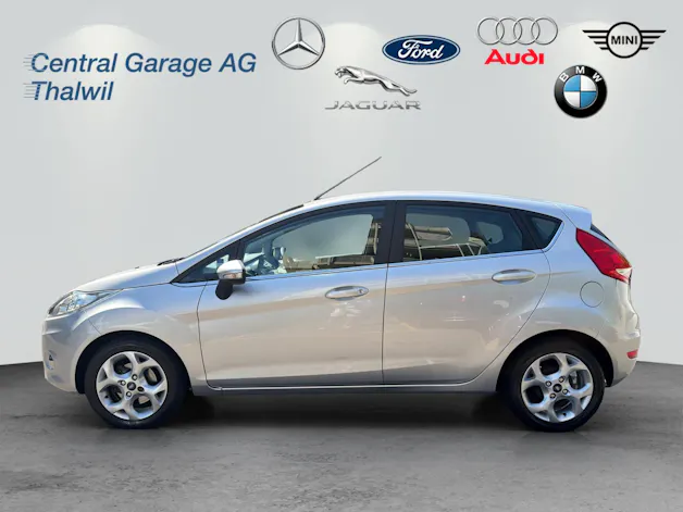 Ford Fiesta 1.4 16V Trend Automatic