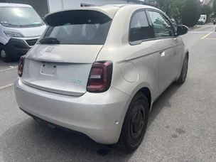 Fiat 500 electric 87 kW Armani