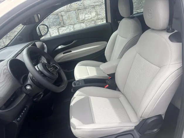 Fiat 500 electric 87 kW Armani