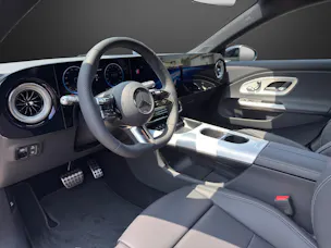MERCEDES-BENZ CLA Shooting Brake 350 4Matic 85 kWh EQ