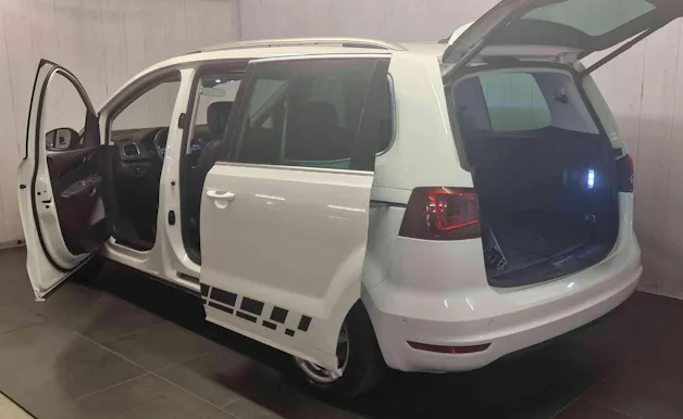 SEAT Alhambra 2.0 TDI DSG SWISS FR