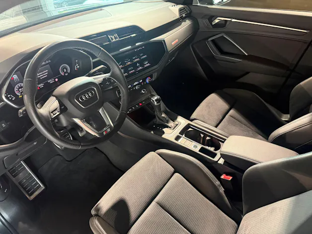 Audi Q3 Sportback 35 TFSI S line Attraction S-tronic