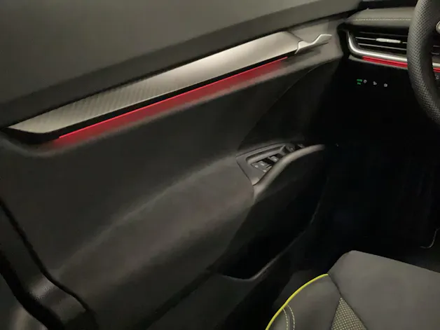 Škoda I AHK I 360 Kamera I Head-Up- Display I
