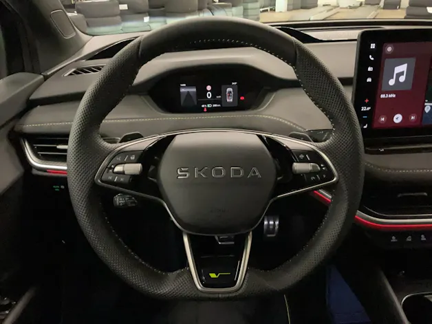 Škoda I AHK I 360 Kamera I Head-Up- Display I
