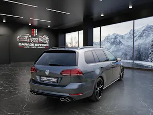 VW Golf Variant 2.0 TSI R 4Motion DSG