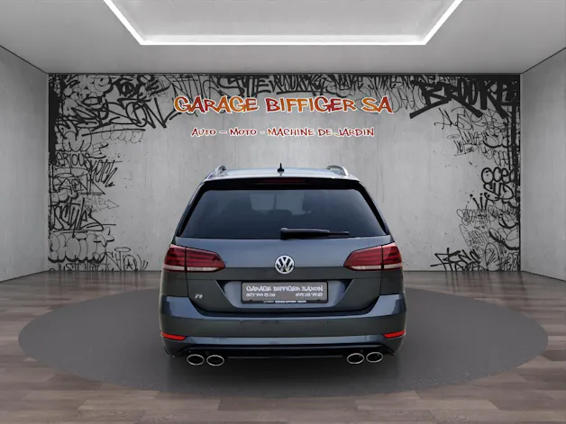 VW Golf Variant 2.0 TSI R 4Motion DSG
