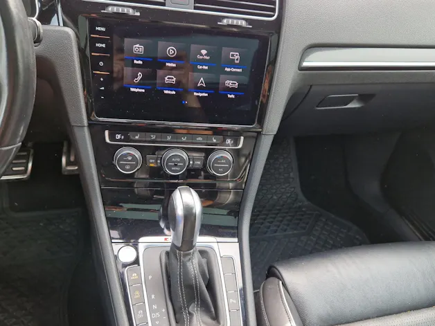 VW Golf Variant 2.0 TSI R 4Motion DSG