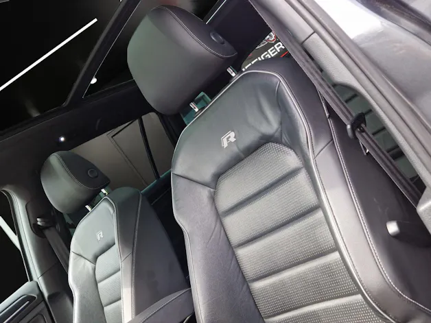 VW Golf Variant 2.0 TSI R 4Motion DSG