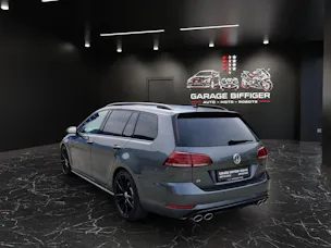 VW Golf Variant 2.0 TSI R 4Motion DSG