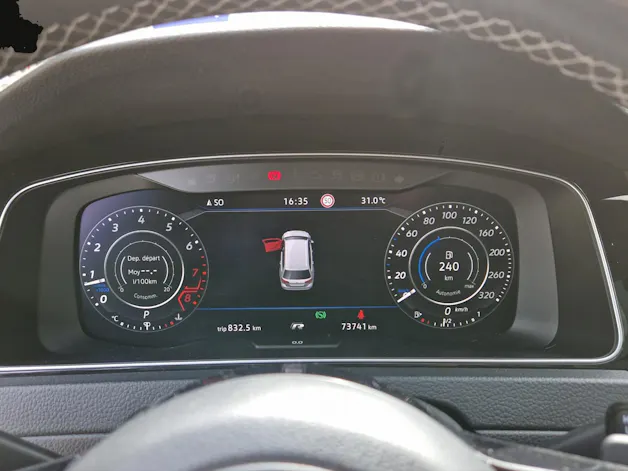 VW Golf Variant 2.0 TSI R 4Motion DSG