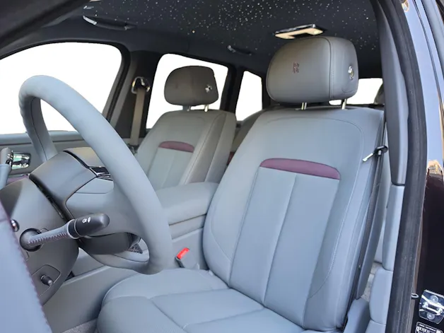 Rolls Royce ROLLS-ROYCE Cullinan Serie II - Black Badge - Neuwagen