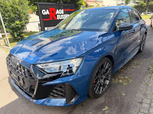 Audi RS3 SPORTBACK 2.5 400 PS TFSI QUATTRO *** TRAUM IN ASCARIBLAU ***