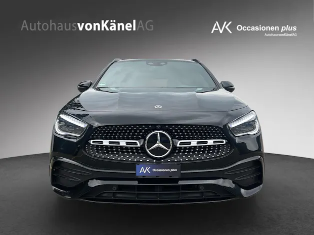 Mercedes-Benz GLA 200 AMG Line 7G-DCT
