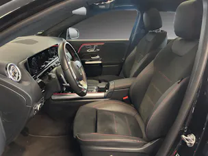 Mercedes-Benz GLA 200 AMG Line 7G-DCT